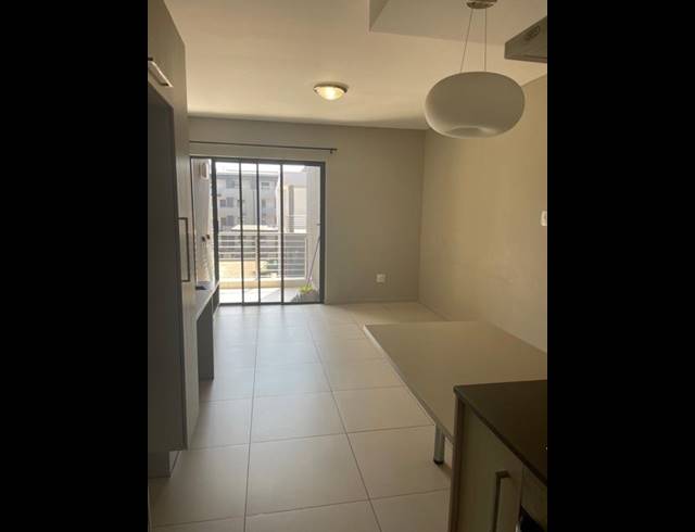 1 BEDROOM PROPERTY TO RENT IN BRYANSTON